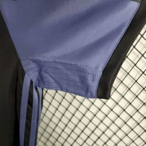 Retro Real Madrid 2016/17 Third Jersey - Image 6