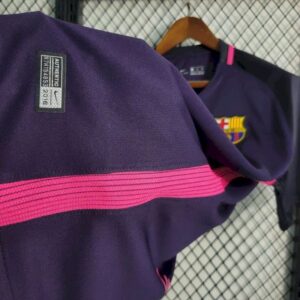 Retro Barcelona 2016/17 Away Jersey - Image 8