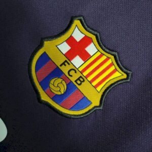Retro Barcelona 2016/17 Away Jersey - Image 6