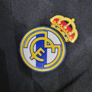 Retro Real Madrid 2011/12 Away Long Sleeves Jersey - Image 9