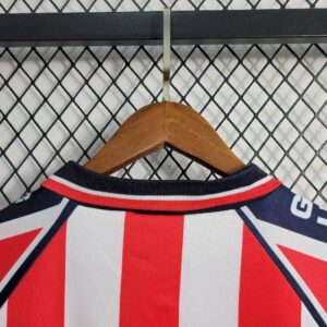 Retro Chivas 2002/03 Home Jersey - Image 6