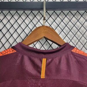 Retro Barcelona 2017/18 Third Jersey - Image 5