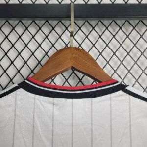 Retro Manchester United 1983/84 Away Jersey - Image 6
