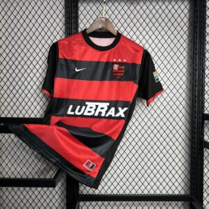 Retro Flamengo 2000/01 Home Jersey - Image 7