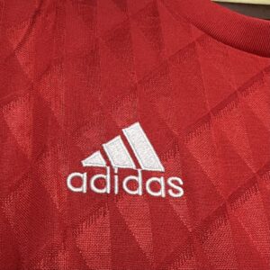 Retro Liverpool 2010 Home Jersey - Image 6
