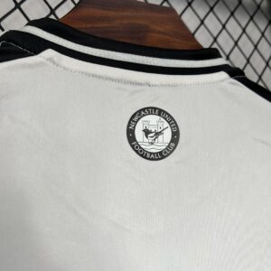 Retro Universidad De Chile 2003 Away Jersey - Image 6