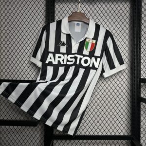 Retro Juventus 1984-85 Home Jersey - Image 5