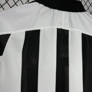 Retro Newcastle United 2003/05 Home Long Sleeves Jersey - Image 7