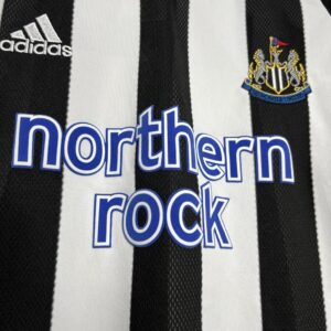 Retro Newcastle United 2003/05 Home Long Sleeves Jersey - Image 8