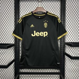 Retro Juventus 2015/16 Third Jersey - Image 9