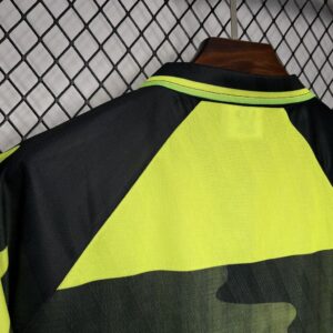 Retro Celtic 1996/97 Away Jersey - Image 6