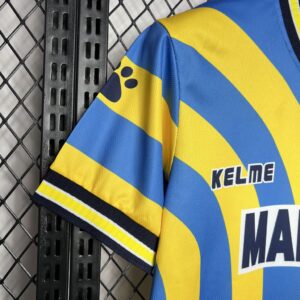 Retro Malaga 1997/98 Away Jersey - Image 6