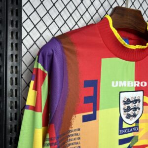 Retro England 1995/96 Goalkeeper Long Sleeves Jersey - Image 4