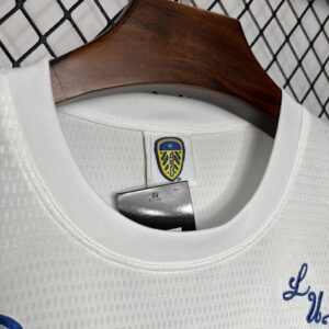 Retro Leeds United F.C. 1995/96 Home Jersey - Image 8