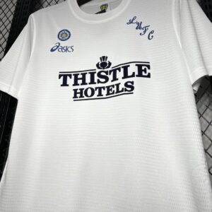 Retro Leeds United F.C. 1995/96 Home Jersey - Image 3