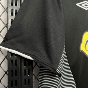 Retro Colo Colo 2006 Away Jersey - Image 5