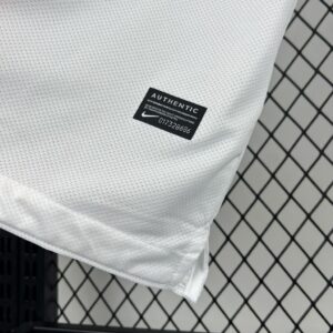 Retro Juventus 2010/11 Away Jersey - Image 4