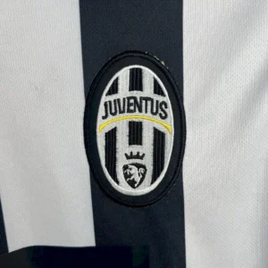 Retro Juventus 2014/15 Home Jersey - Image 6