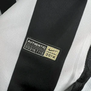 Retro Juventus 2014/15 Home Jersey - Image 4