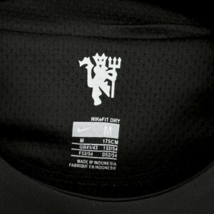 Retro Manchester United 2007/08 Third Jersey - Image 5