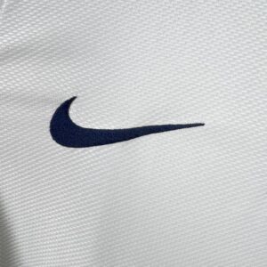 Retro Manchester United 2008/09 Away Jersey - Image 8