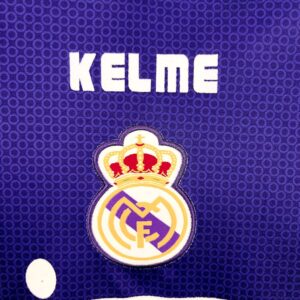 Retro Real Madrid 1997/98 Away Jersey - Image 5