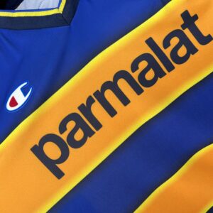 Retro Parma Calcio 2002/03 Home Jersey - Image 5
