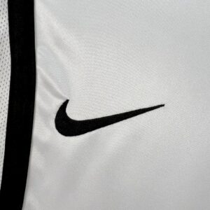 Retro Valencia CF 2000/01 Home Jersey - Image 6