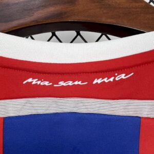 Retro Bayern Munich 2014/15 Home Jersey - Image 4