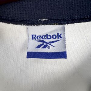 Retro Liverpool 2001/02 Away Jersey - Image 6
