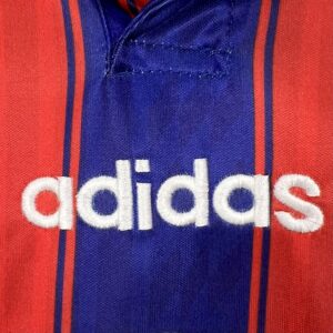 Retro Bayern Munich 1995/97 Home Jersey - Image 5