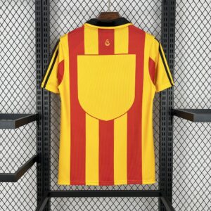 Retro Galatasaray 1999/00 Home Jersey - Image 2