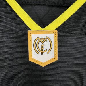 Retro Real Madrid 1998/00 Away Jersey - Image 6