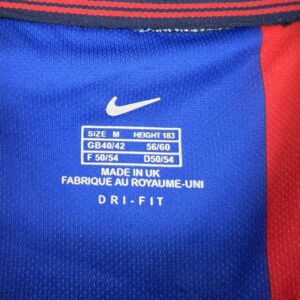 Retro Barcelona 2001/02 Home Jersey - Image 3