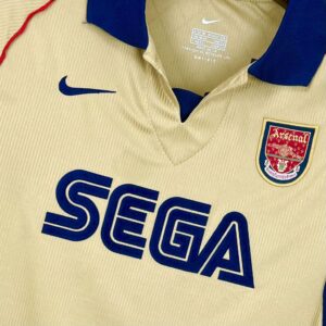 Retro Arsenal 2001/02 Away Jersey - Image 5