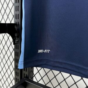Retro Manchester City 2015/16 Away Jersey - Image 9