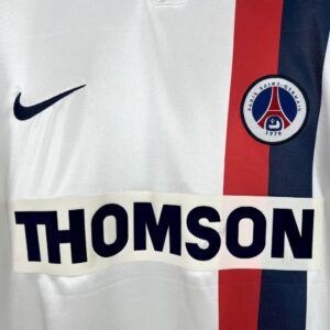 Retro Paris Saint-Germain 2002/03 Away Jersey - Image 4