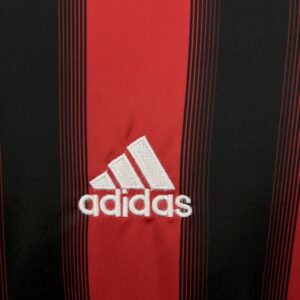 Retro AC Milan 2004/05 Home Jersey - Image 8