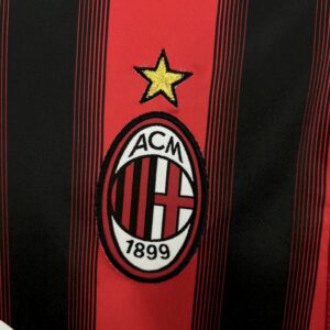 Retro AC Milan 2004/05 Home Jersey - Image 7