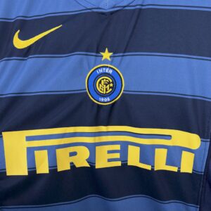 Retro Inter Milan 2004/05 Third Jersey - Image 4