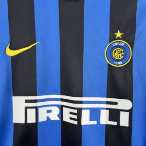 Retro Inter Milan 2002/04 Home Jersey - Image 4