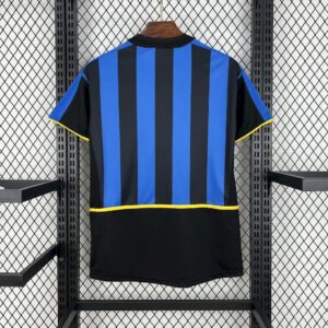 Retro Inter Milan 2002/04 Home Jersey - Image 2