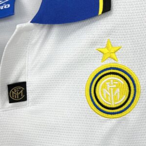 Retro Inter Milan 1997/98 Away Jersey - Image 5