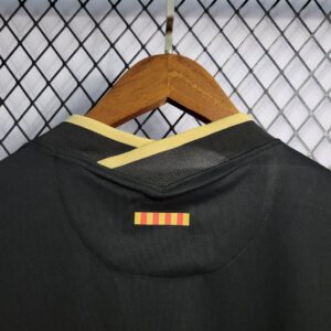 Retro Barcelona 2020/21 Away Jersey - Image 6