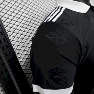 Mens Real Madrid  2025/26 Black Special Edition Jersey Player Version - Image 3