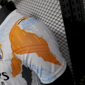 Mens Real Madrid 2024/25 Pre-Match Jersey Player Version - Image 4