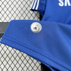 Retro Chelsea 2009/10 Home Jersey - Image 4