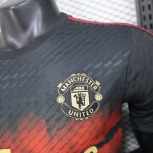 Mens Manchester United 2025/26 Special Edition Jersey Player Version - Image 8