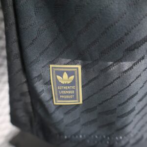 Mens Manchester United 2025/26 Special Edition Jersey Player Version - Image 7
