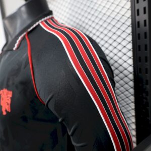 Mens Manchester United 2025/26 Special Edition  Jersey Player Version - Image 6